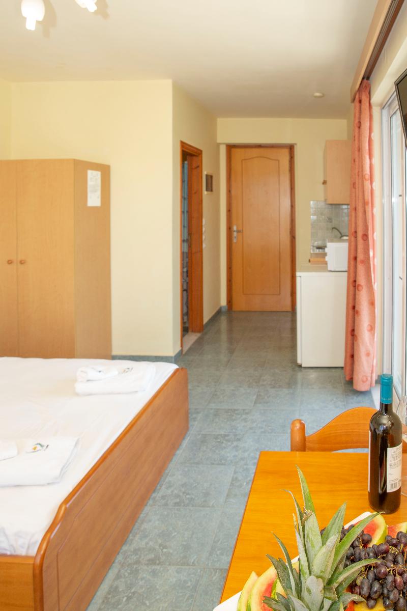 Alia suites & Alia beachfront suites and spa - Oda