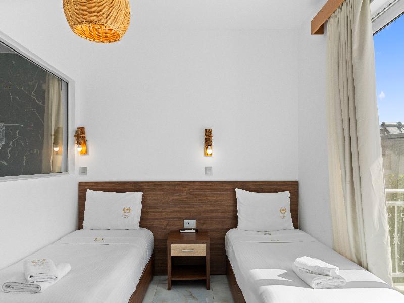 Alia suites & Alia beachfront suites and spa - Oda
