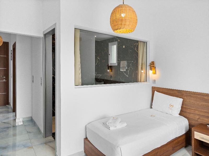 Alia suites & Alia beachfront suites and spa - Oda