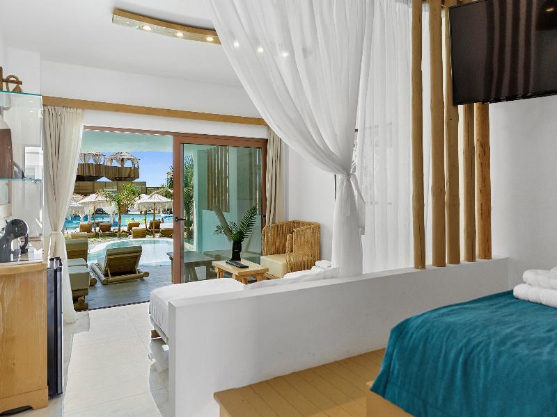 Alia suites & Alia beachfront suites and spa - Oda