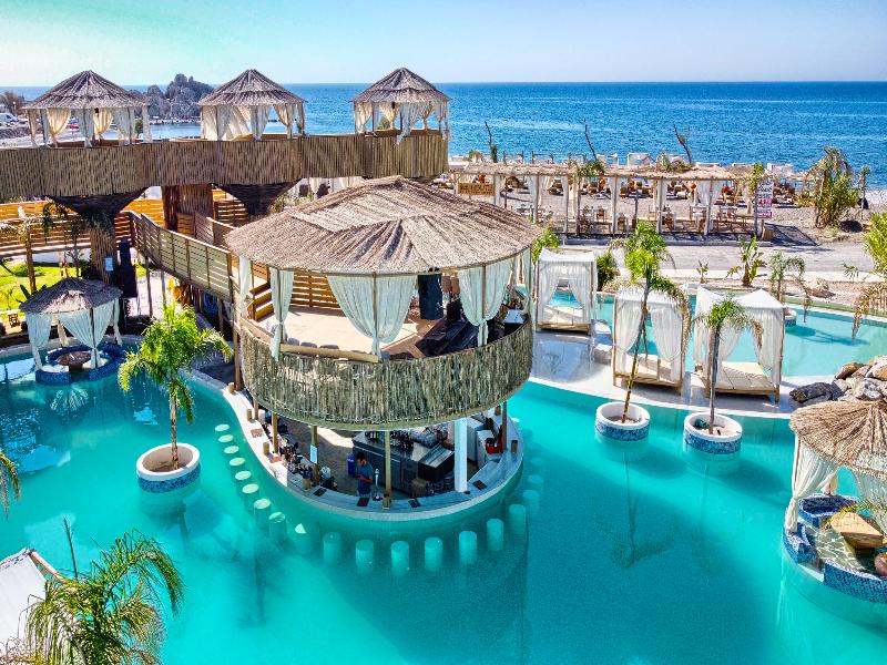 Alia suites & Alia beachfront suites and spa - Oda