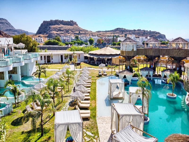 Alia suites & Alia beachfront suites and spa - Oda
