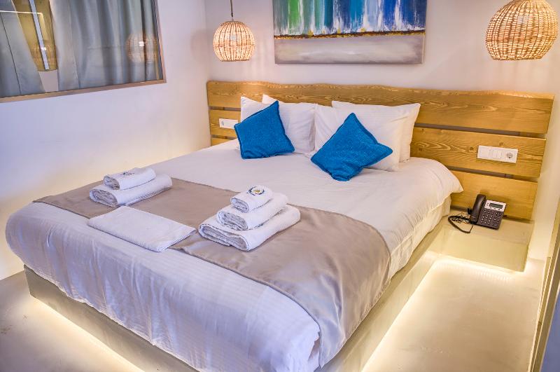 Alia suites & Alia beachfront suites and spa - Oda