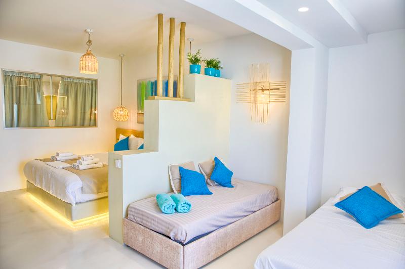 Alia suites & Alia beachfront suites and spa - Oda