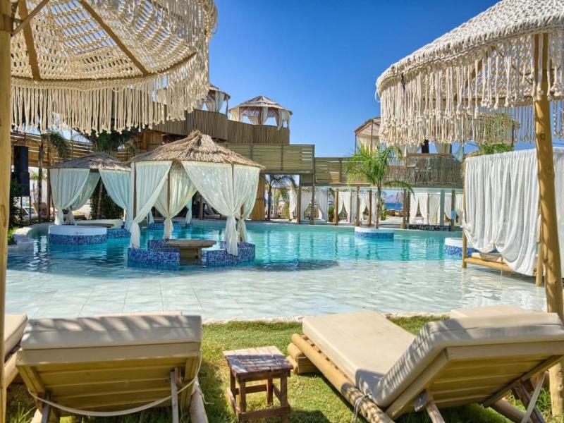 Alia suites & Alia beachfront suites and spa - Havuz