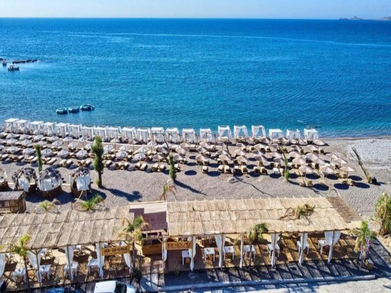 Alia suites & Alia beachfront suites and spa - Havuz