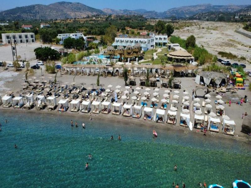 Alia suites & Alia beachfront suites and spa - Havuz