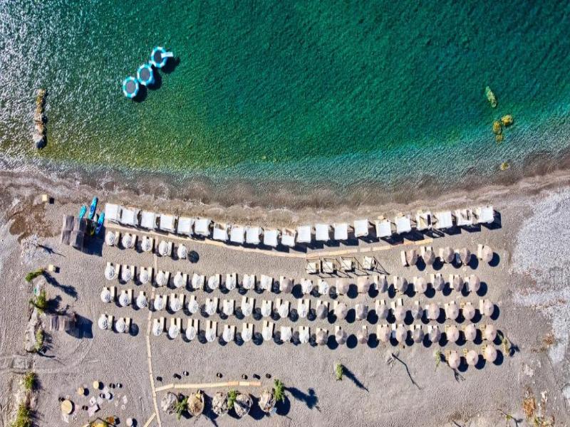 Alia suites & Alia beachfront suites and spa - Havuz