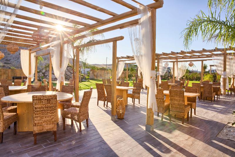 Alia suites & Alia beachfront suites and spa - Restoran