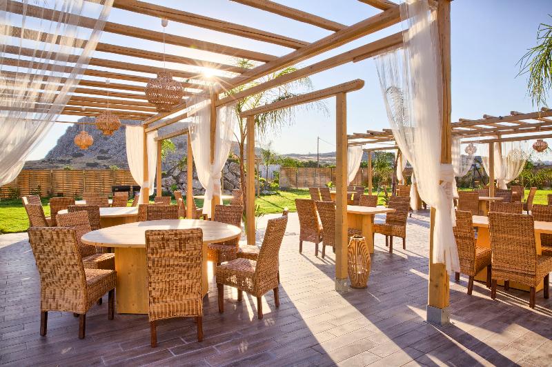 Alia suites & Alia beachfront suites and spa - Restoran