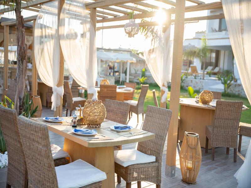 Alia suites & Alia beachfront suites and spa - Restoran