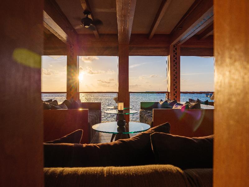 Amilla Maldives Resort and Residences - Bar