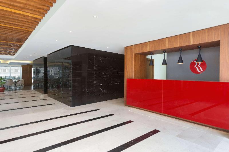 Ramada Encore By Wyndham Istanbul Kartal Hotel - Lobi