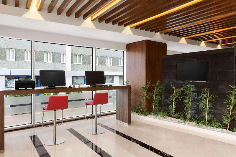 Ramada Encore By Wyndham Istanbul Kartal Hotel - Toplantı