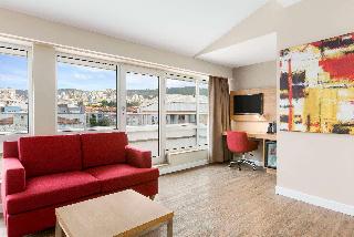 Ramada Encore By Wyndham Istanbul Kartal Hotel fotoÄŸrafÄ±