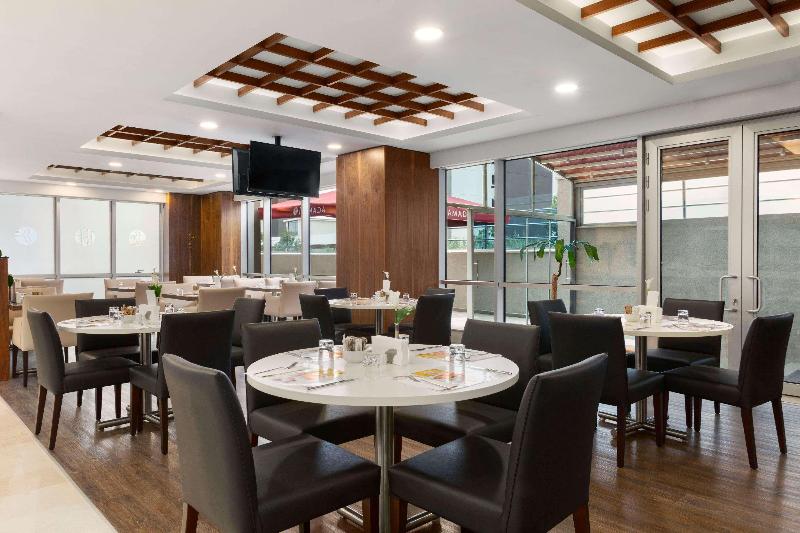 Ramada Encore By Wyndham Istanbul Kartal Hotel - Restoran