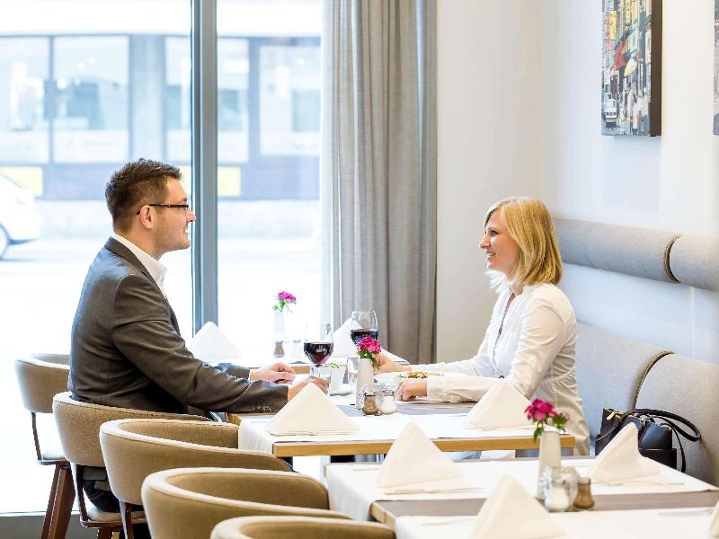 Novotel Nuernberg Centre Ville - Restoran