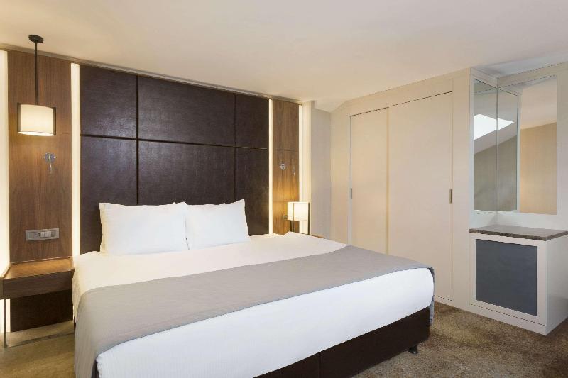 Ramada by Wyndham Istanbul Florya - Oda