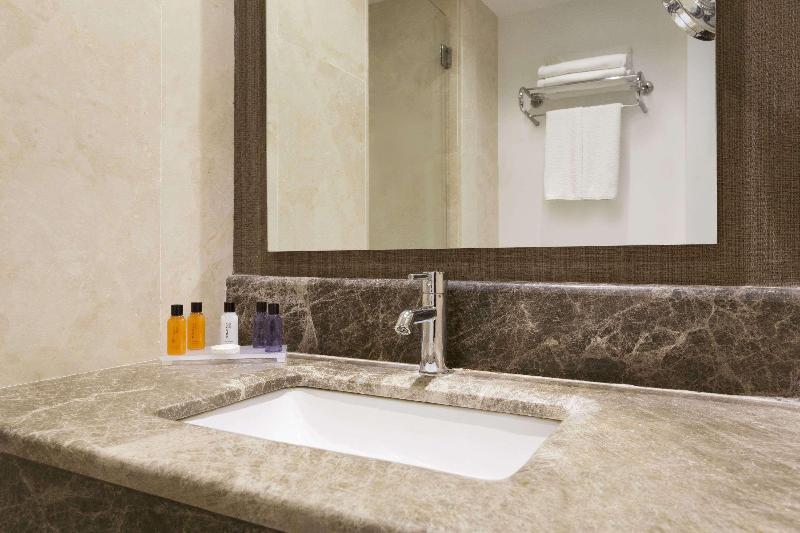 Ramada by Wyndham Istanbul Florya - Oda