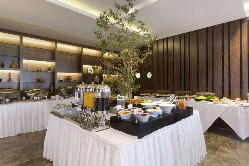 Ramada by Wyndham Istanbul Florya - Restoran