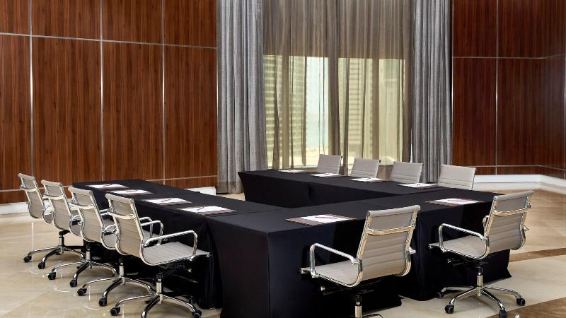 Best Plaza West Bay Hotel - Toplantı