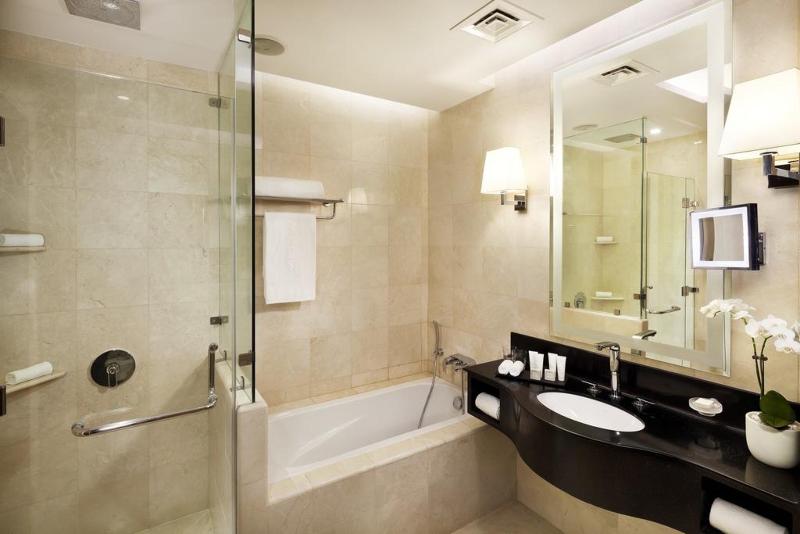 Best Plaza West Bay Hotel - Oda