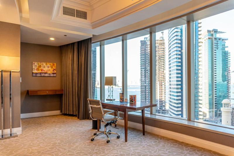 Best Plaza West Bay Hotel - Oda