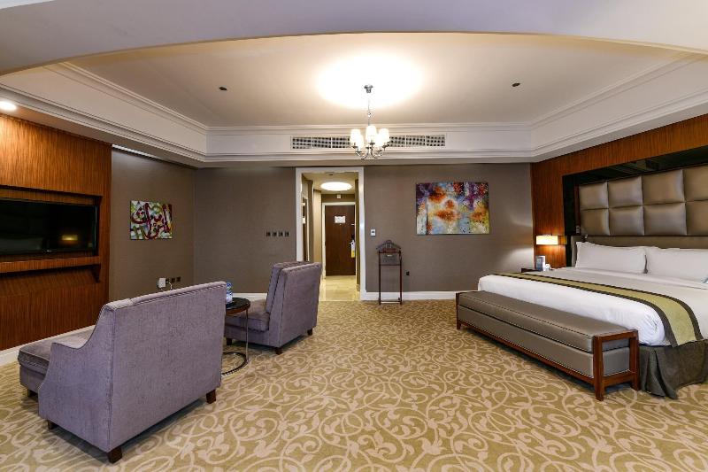 Best Plaza West Bay Hotel - Oda
