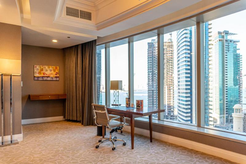 Best Plaza West Bay Hotel - Oda