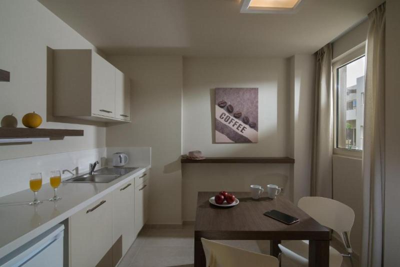 Ourania Apartments - Oda