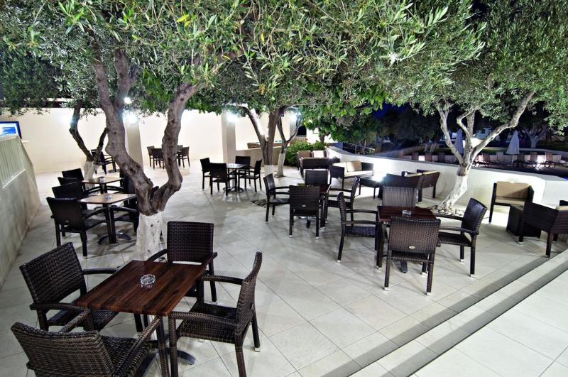 Ourania Apartments - Restoran
