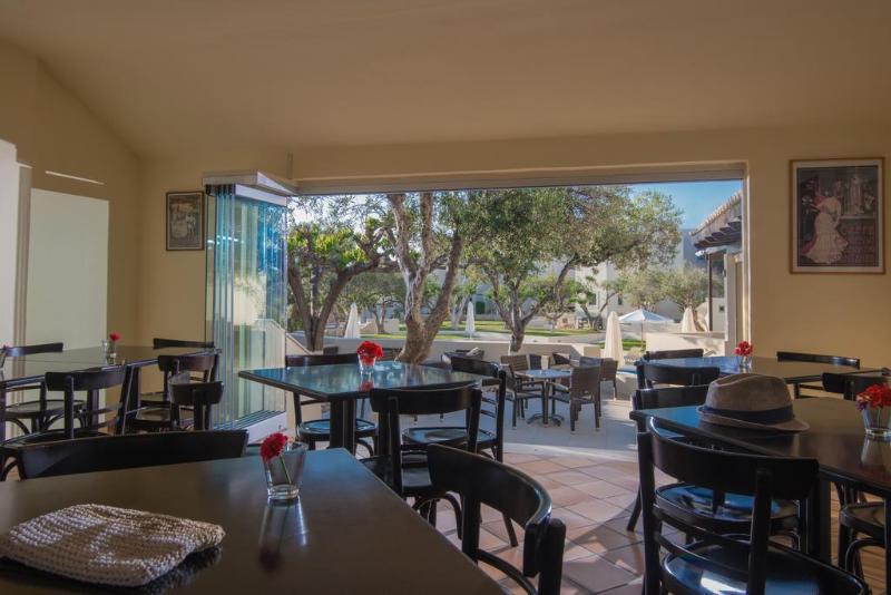 Ourania Apartments - Restoran