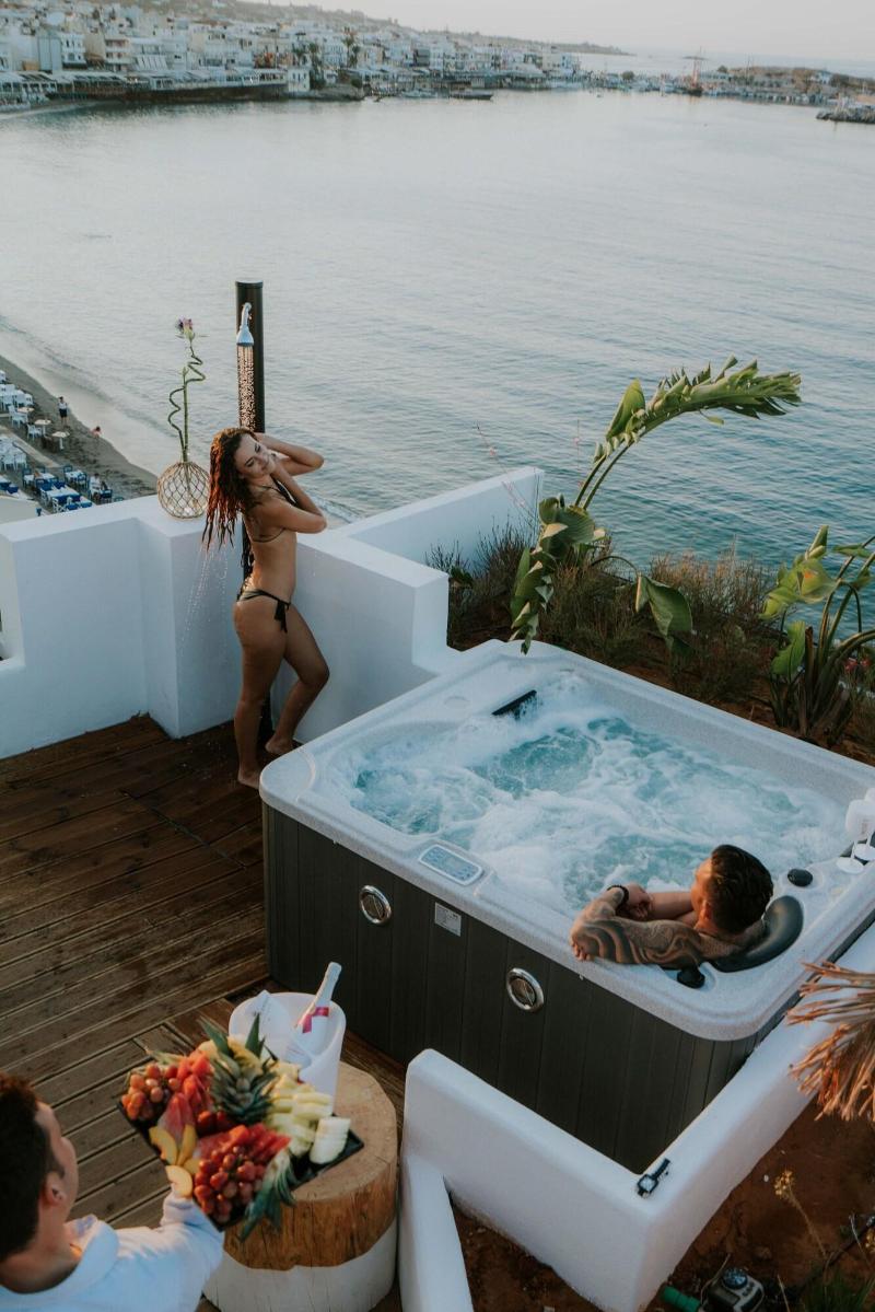 Kahlua Boutique Hotel - Teras