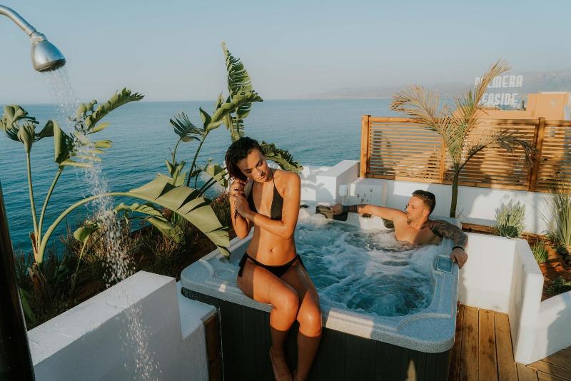 Kahlua Boutique Hotel - Teras