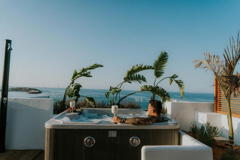 Kahlua Boutique Hotel - Teras