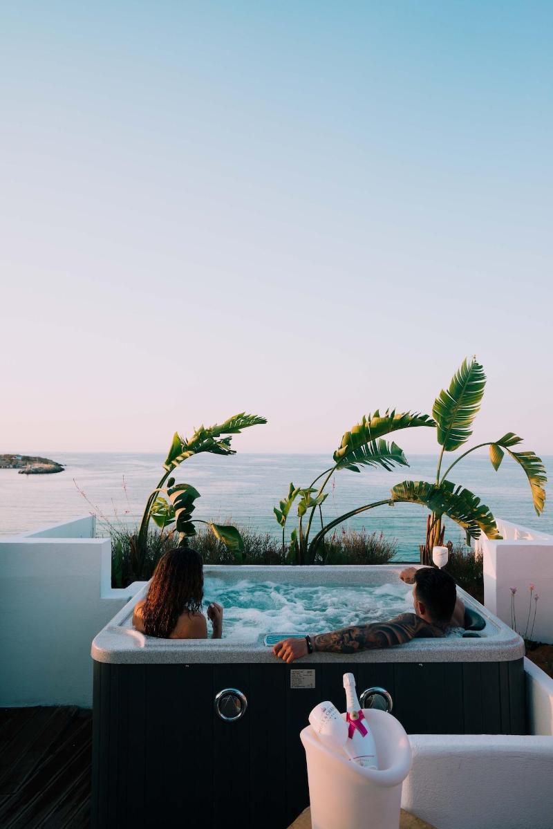 Kahlua Boutique Hotel - Teras