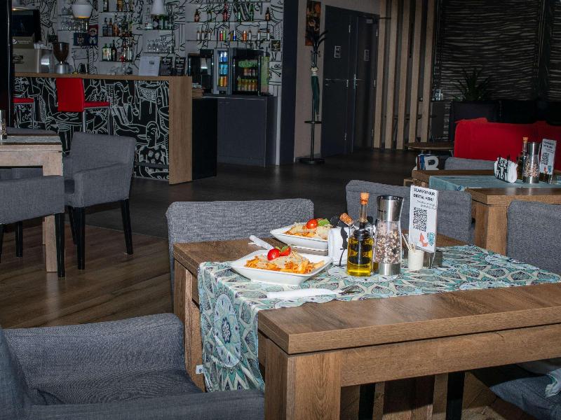 Ibis Sofia Airport - Restoran