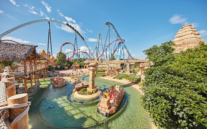Portaventura Mansión de Lucy + Ticket Included - Aktivite
