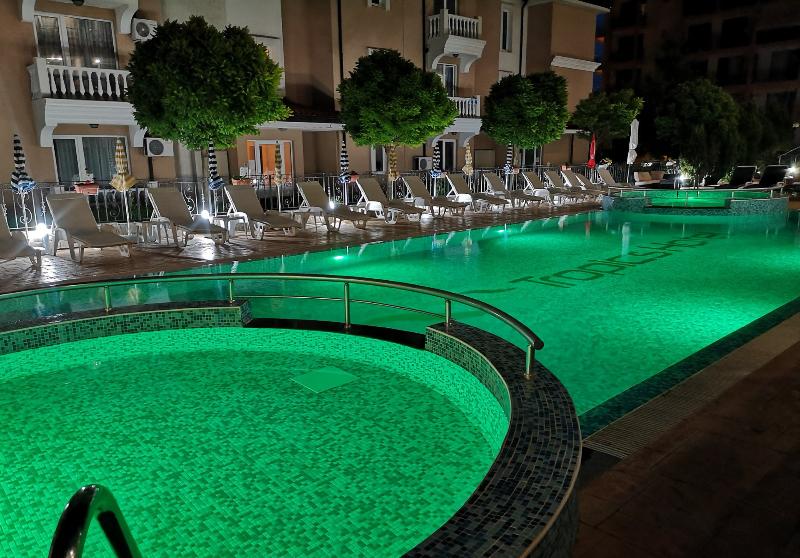 Tropics Hotel - Ultra All Inclusive - Havuz