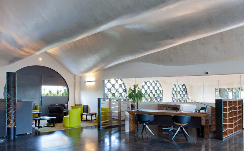 Cava & Hotel Mastinell - Genel