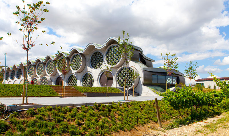 Cava & Hotel Mastinell - Genel