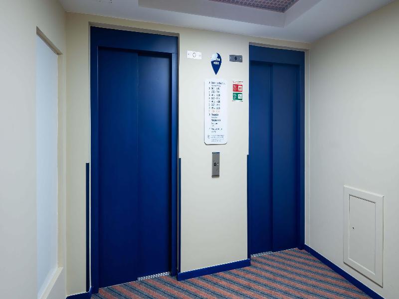 Holiday Inn Express Lisbon Principe Real, by IHG - Lobi