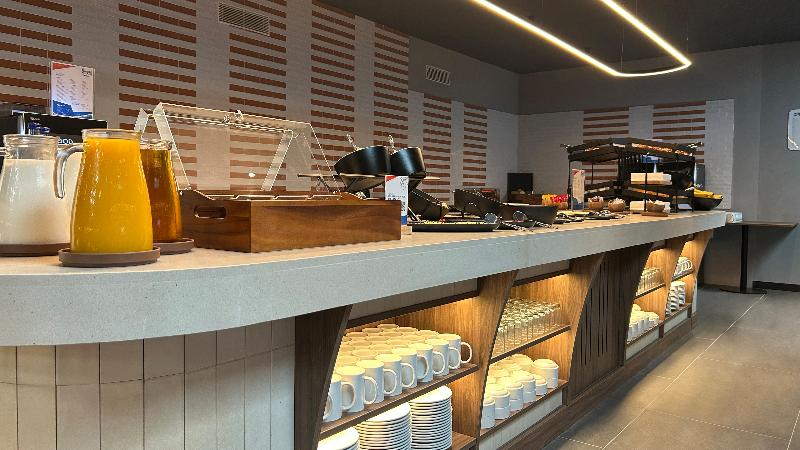 Holiday Inn Express Lisbon Principe Real, by IHG - Restoran