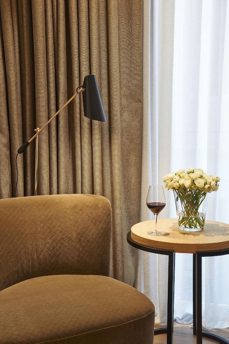 The Serras Hotel Barcelona - Oda