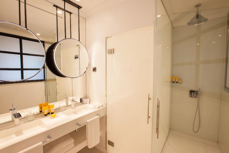 The Serras Hotel Barcelona - Oda