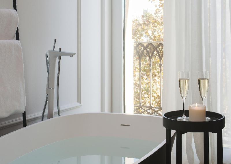 The Serras Hotel Barcelona - Oda