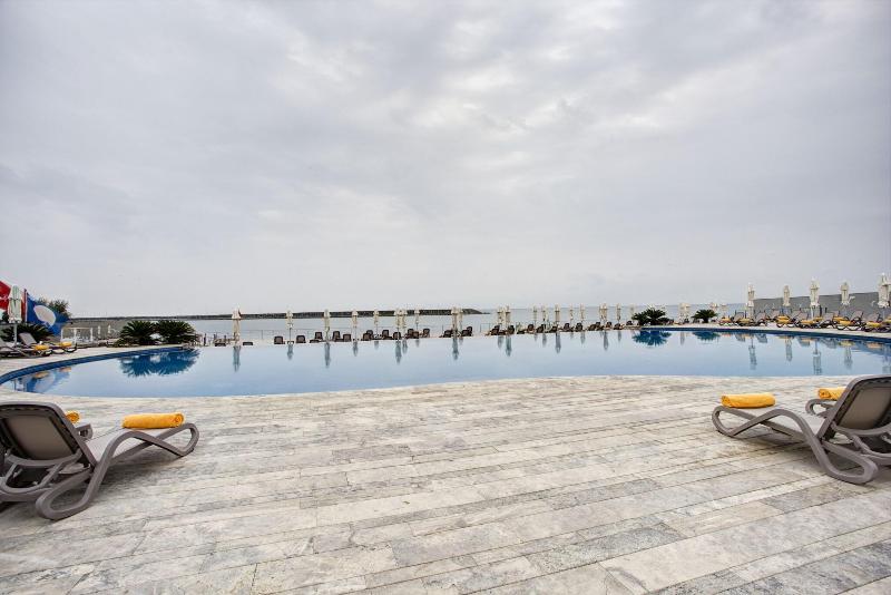Sheraton Grand Samsun Hotel - Havuz