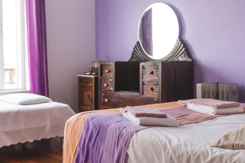 Ericeira Chill Hill Hostel & Private Rooms - Oda