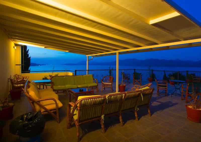 Aliki Hotel - Teras