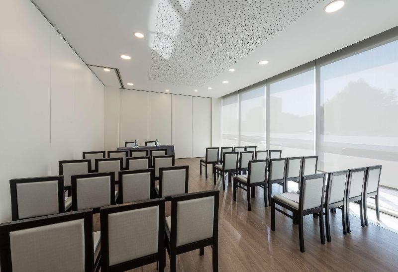 TRYP Leiria - Toplantı
